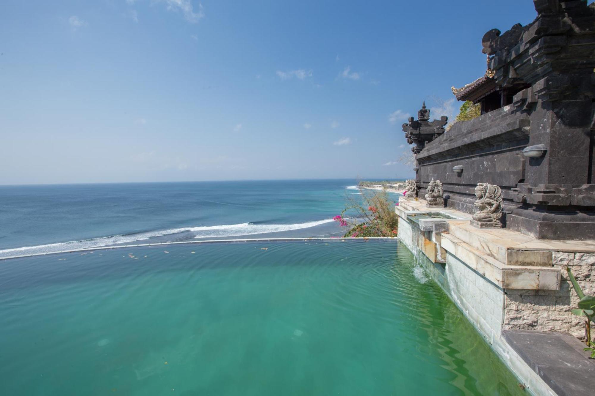 Kembang Kuning Hotel Uluwatu  Exterior photo